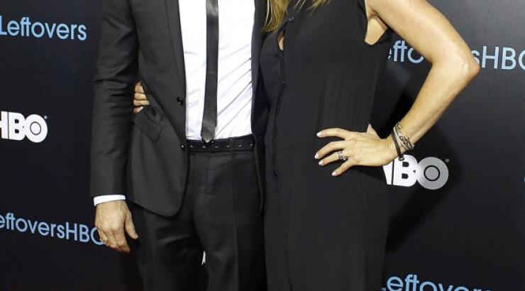 Aniston-Theroux: Δε θα πιστεύετε τι κάνουν μέσα στο σπίτι [εικόνες]