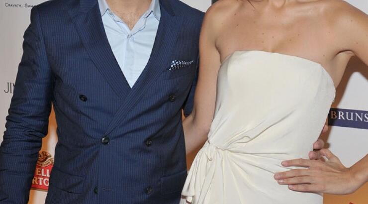 Δεν πρόλαβε να χωρίσει και ήδη βγαίνει με άλλον [εικόνα]