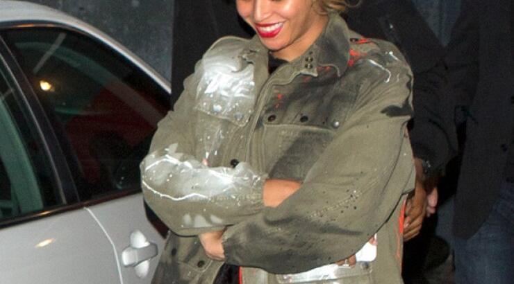 Έγκυος στο δεύτερο παιδί της; [εικόνες]