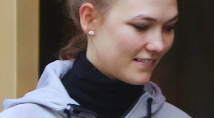 Αγνώριστη χωρίς μακιγιάζ η Karlie Kloss [εικόνες]