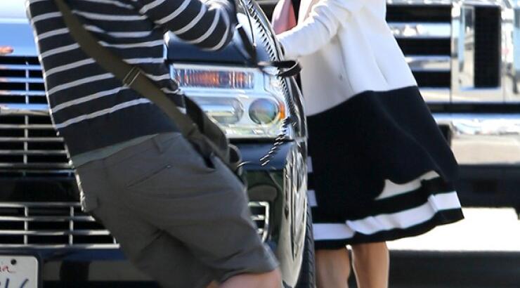 Το κυνηγητό της Eva Mendes [εικόνες]