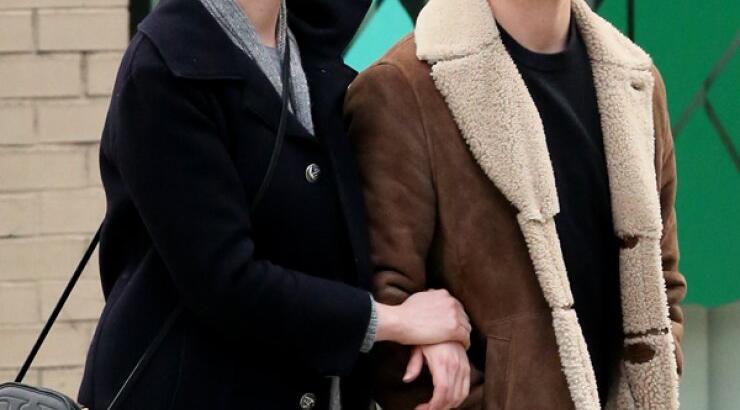 Anne Hathaway: Δεν αφήνει από τα μάτια της τον σύζυγό της [εικόνες]