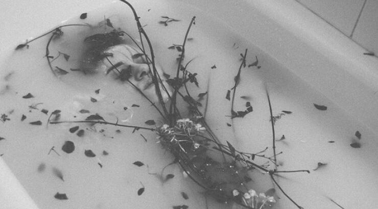 Φοιτητές… ανάμεσα σε μηχανές τυπογραφείου