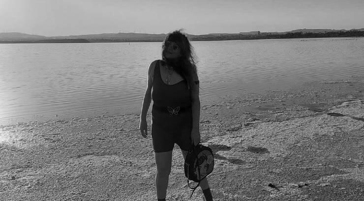 Χείμαρρος Κύπρια τραγουδίστρια: Αποκαλύπτει τον χωρισμό της και την παρενόχληση από μεγάλο όνομα! [βίντεο]