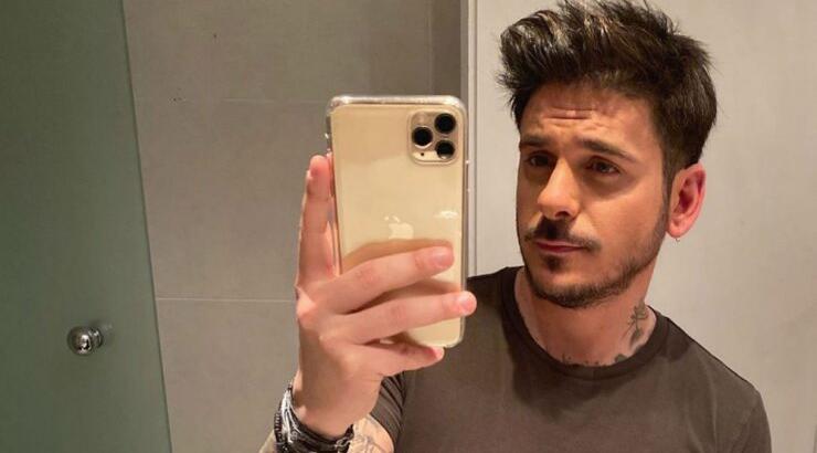 Ο Stan μας έδειξε στο Tik Tok την κούκλα σύντροφό του! [βίντεο]