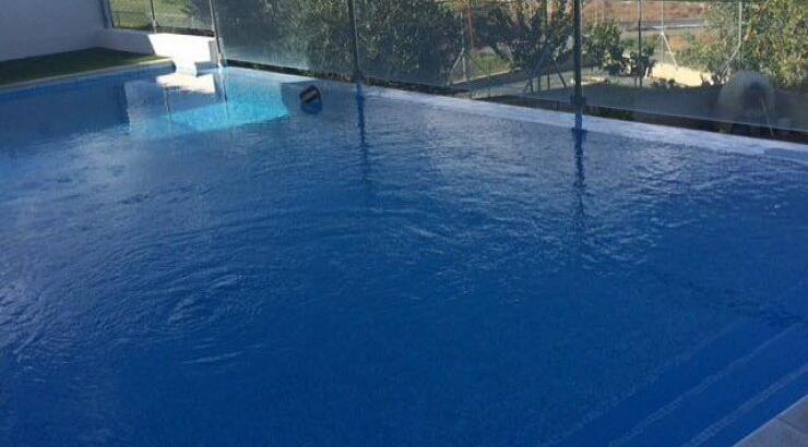 Αυτά είναι! Δείτε την εντυπωσιακή βεράντα επώνυμου Κύπριου!