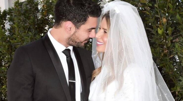 Σταύρος Κωνσταντίνου: Το φλερτ που δέχτηκε πρόσφατα ενώ ήταν μπροστά η σύζυγός του! [βίντεο]