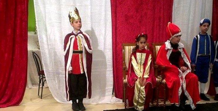 Μικροί θεατρίνοι