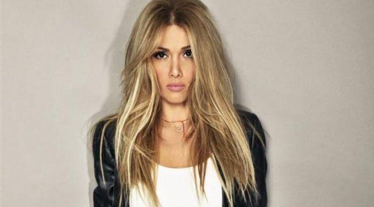 Στέλλα Καλλή: "Ναι, έχω κάνει πλαστική"