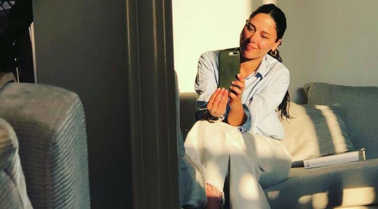 Στέλλα Στυλιανού: Μας συστήνει τη γοητευτική αδερφή της! [εικόνα]