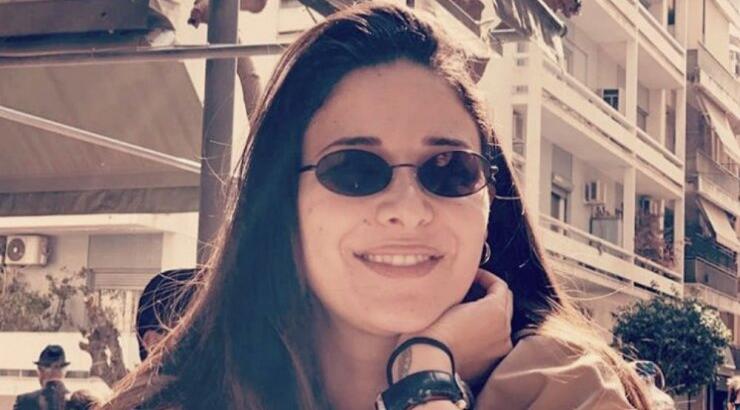 Στέλλα Στυλιανού: Την είδαμε με crop top και εντυπωσιαστήκαμε με τους κοιλιακούς της! [εικόνες]