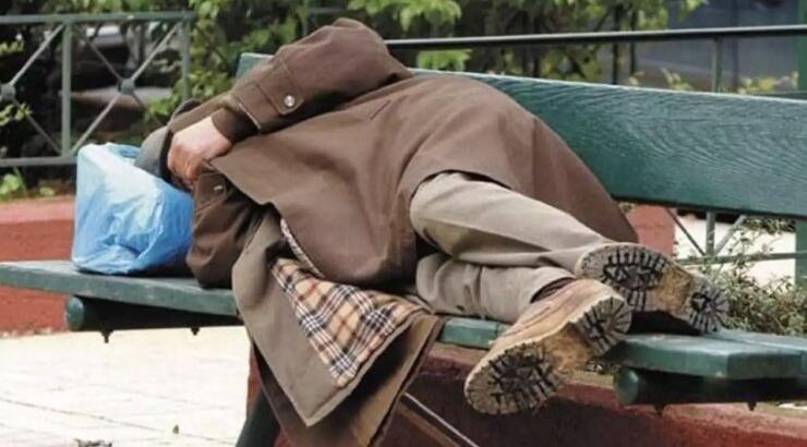 Συγκλονισμός για Έλληνα ηθοποιό που θα μείνει άστεγος με τον ανάπηρο αδερφό του