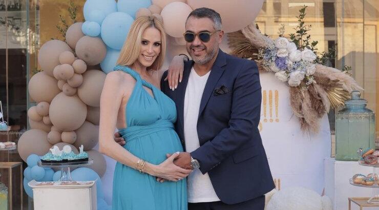 Στέλλα Δημητρίου: Mας έδειξε πρώτη φορά τα νεογέννητα αγοράκια της [εικόνα]