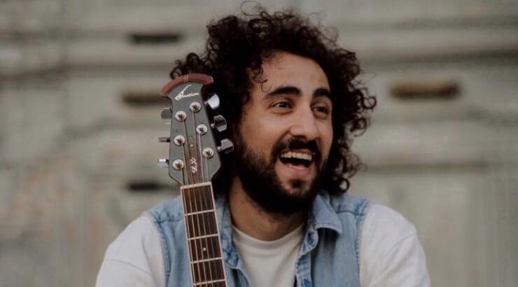 Άγγελος Αυγουστή: Σήμερα ο γάμος του - Τα πρώτα στιγμιότυπα από τα αλλάματα