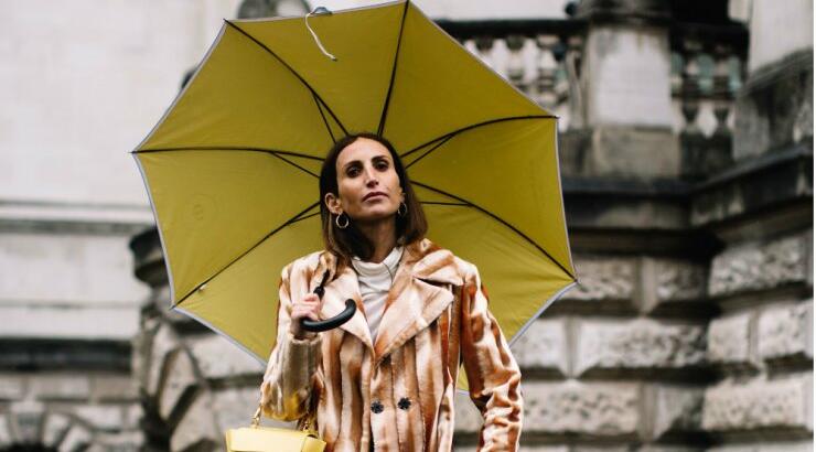 Πάρε την ομπρέλα σου και απόλαυσε με άνεση και στυλ το βροχερό τοπίο