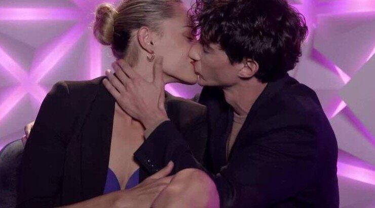 Στυλιανός Φλωρίδης: Η αποχώρηση του κούκλου Κύπριου από το GNTM και τα παθιασμένα φιλιά με την Όλγα