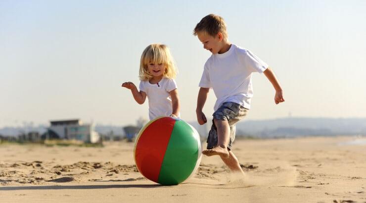 6 δημιουργικοί τρόποι για να απασχοληθούν τα παιδιά το καλοκαίρι 
