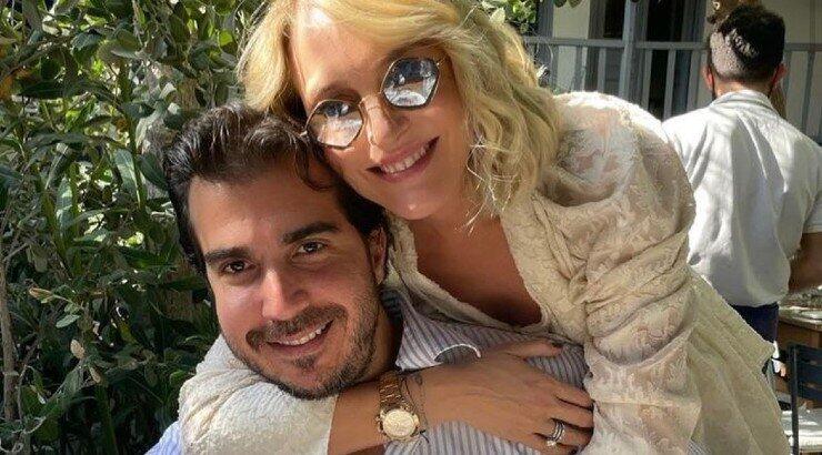 Σύλβια Μαυροπούλου – Μιχάλης Μιχαηλίδης: Βάφτισαν τον γιο τους, Αντώνη! [εικόνες]