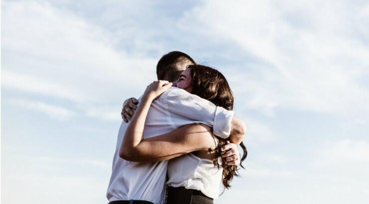 Αυτοί είναι οι λόγοι που δυσκολεύεσαι να εκδηλώσεις τα συναισθήματά σου