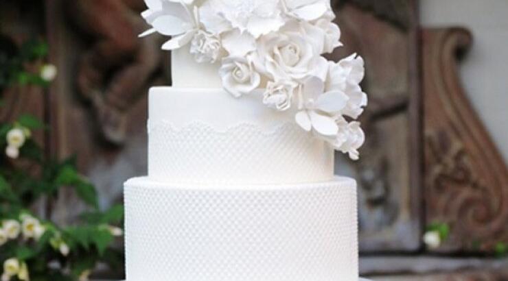 Τάσεις Γάμου: Γαμήλια τούρτα με δαντέλα