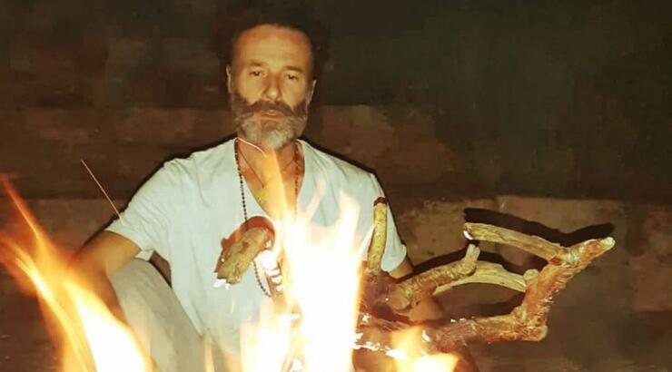 Ο Θανάσης Ευθυμιάδης για άλλη μια φορά το τερμάτισε! Δείτε τι συμβουλές δίνει για την τουαλέτα [εικόνα]