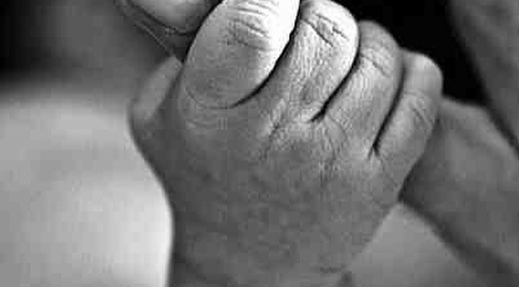 Ελληνίδα τραγουδίστρια γέννησε και το ανακοίνωσε μέσω Instagram!