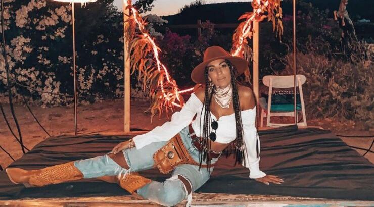 Θέλξια Βαλέρια Φραγκούδη: Ένα χρόνο μετά ανοίγει το άλμπουμ του παραμυθένιου γαμήλιου πάρτι στην Κύπρο [εικόνες]