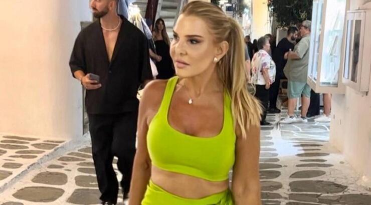 Θεοδότου - Filip: Τα ίδια looks και το αξεσουάρ που δεν αποχωρίζονταν στις διακοπές τους στην Τοσκάνη