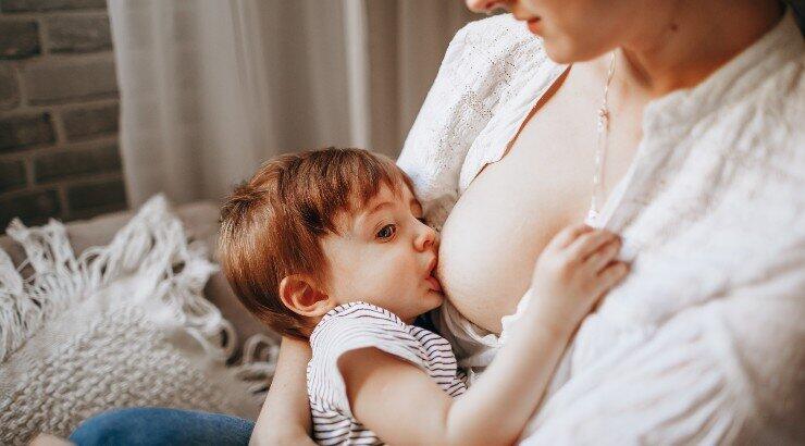 Η Lidl Κύπρου γιορτάζει την ημέρα της μητέρας δημιουργώντας δωμάτιο θηλασμού