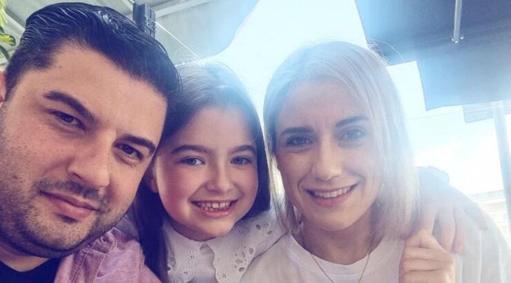 Θησεάς Ιωάννου - Αναστασία Θεοδοσίου: Πήγαν διακοπές εκεί που επέλεξε η 8χρονη κόρη τους [εικόνες]