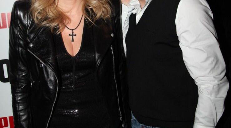 Θοδωρής Αθερίδης: "Κρατάει πολλά χρόνια ο έρωτας με τη Σμαράγδα"