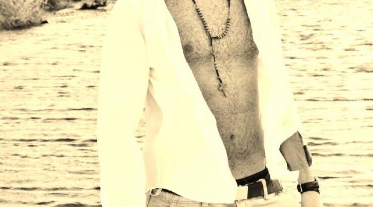 Θοδωρής Μισόκαλος: Ο αδερφός της Μενεγάκη θεάθηκε με νέα ύπαρξη!