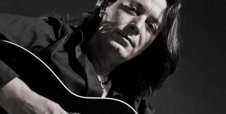 Γιάννης Κότσιρας: Σήμερα στο Ριάλτο και αύριο στη μουσική σκηνή Red