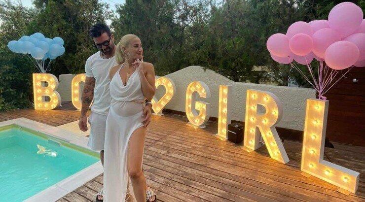 Ιωάννα Τούνη – Δημήτρης Αλεξάνδρου: Το gender reveal ανήμερα των γενεθλίων της εγκυμονούσας influencer!