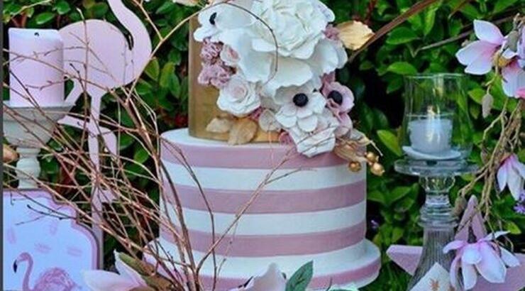 Το ζευγάρι της ελληνικής showbiz βάπτισε την κορούλα του