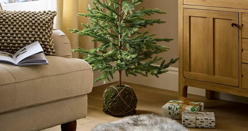 Το… ιαπωνικό χριστουγεννιάτικο δέντρο για τους λάτρεις του μινιμαλισμού