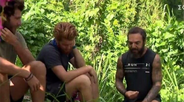 Τριαντάφυλλος: Βγήκε για καφέ με τον James Καφετζή και Νίκο Μπάρτζη [βίντεο]