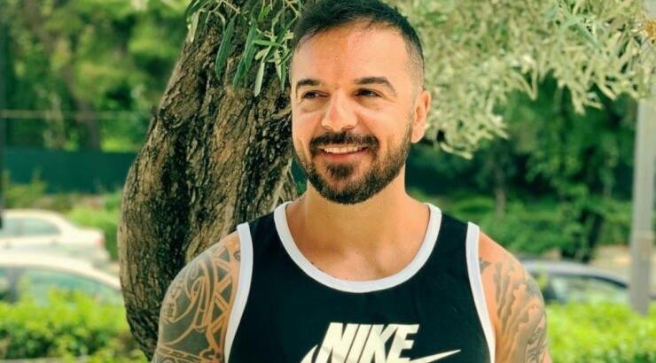 Τριαντάφυλλος: Αποκάλυψε που θα εμφανίζεται τον χειμώνα και το τραγούδι με τον Ηλία Μπόγδανο [βίντεο]