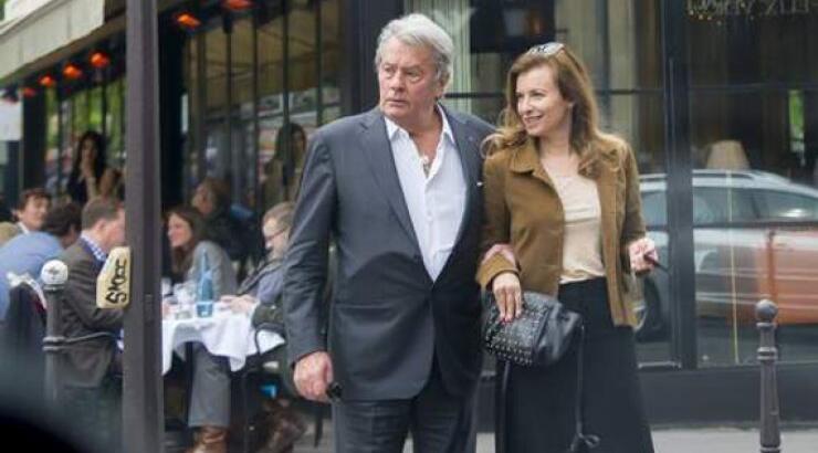 Στην αγκαλιά του Ντελόν ξεπέρασε η Τριερβελέρ το «κέρατο» του Ολάντ