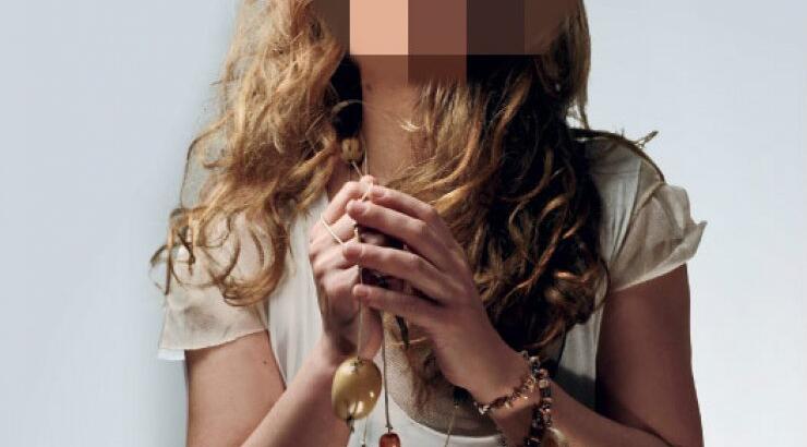 Η πρώτη Ελληνίδα που έκανε φωτογράφιση με ρετούς!