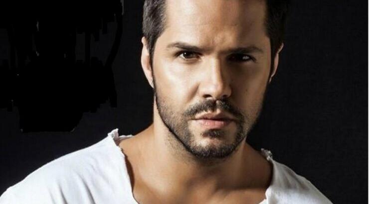 Ο Γιώργος Τσαλίκης τραγουδά για τον Λευτέρη