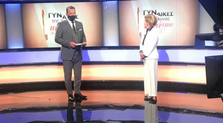 Παραδόθηκε η επιταγή στη βραβευμένη στην κατηγορία ΟΠΑΠ Κοινωνική Προσφορά στα  φετινά Madame Figaro Awards