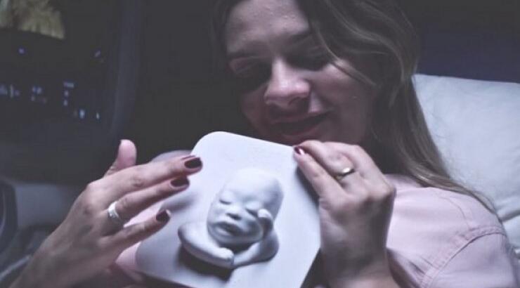 Μία τυφλή γυναίκα “βλέπει” το αγέννητο μωρό της! [βίντεο]