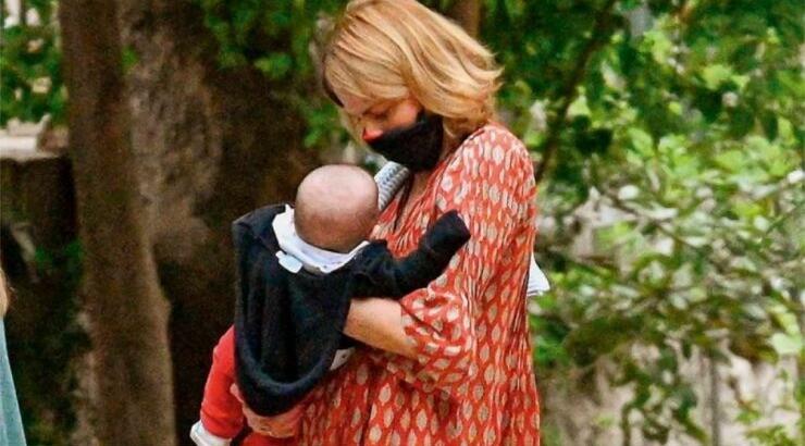 Τζένη Μπαλατσινού: Οι λεπτομέρειες της βάπτισης του νεογέννητου Παναγιώτη - Ραφαήλ που μάθαμε [εικόνα]