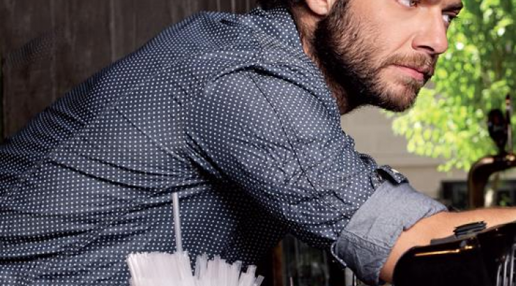 Ορέστης Τζιόβας: Δείτε τη νέα του σύντροφο [εικόνες]