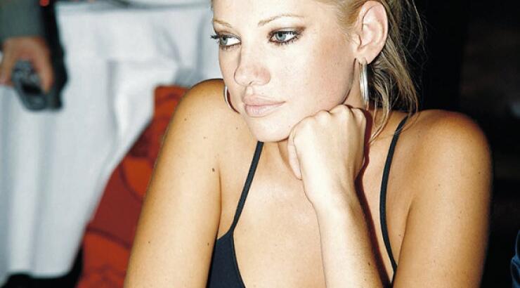 Προβλήματα με το νόμο για τη Τζούλια Αλεξανδράτου για σεξουαλικό έγκλημα