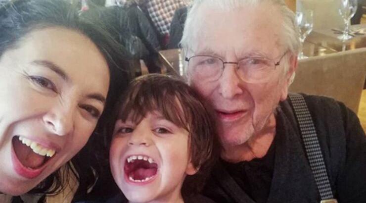 Αλίκη Κατσαβού: Αποκαλύπτει πως εξήγησε στον γιο της την απώλεια του πατέρα του, Κώστα Βουτσά