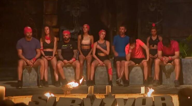 "Survivor": Οι πρώτοι υποψήφιοι προς αποχώρηση από την ομάδα των διασήμων [βίντεο]