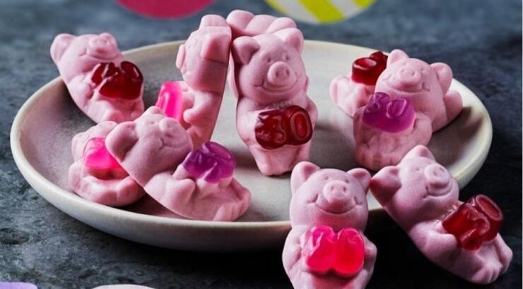 Τα Marks & Spencer γιορτάζουν τα 30χρονα του Percy Pig!