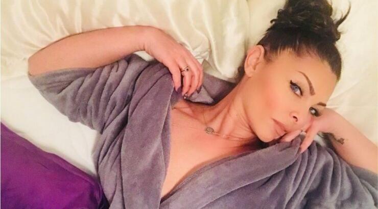 Έλια Ιωαννίδου: Φωτογραφίζεται μαζί με την κόρη της Αμελί, και μας δείχνει το προσωπάκι της [εικόνα]